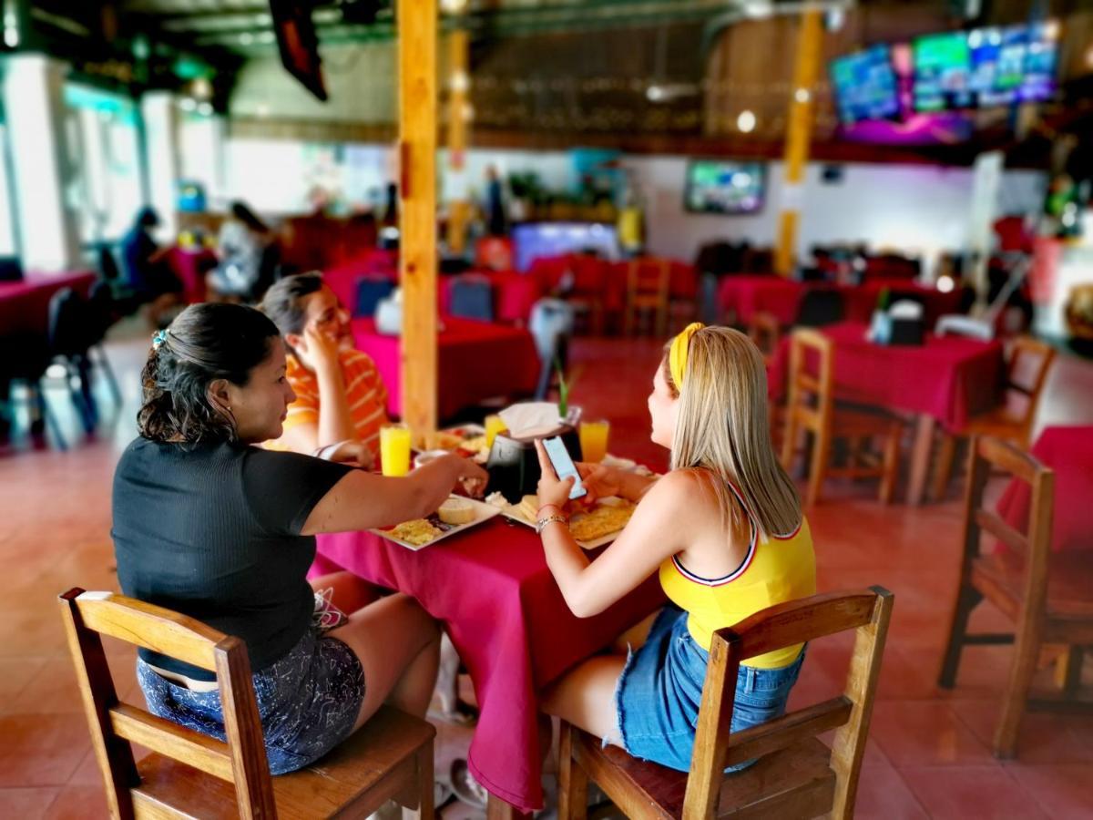 Puntarenas Bed & Coffee By Aldea Hotell Exteriör bild